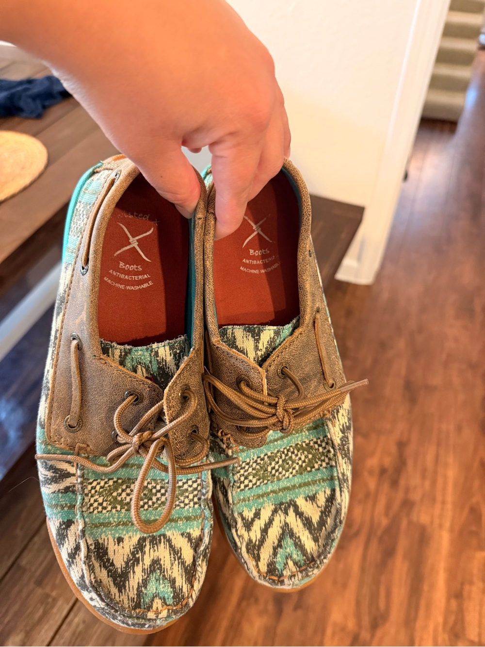 Twisted X Aztec Pattern - Picture 14 of 15